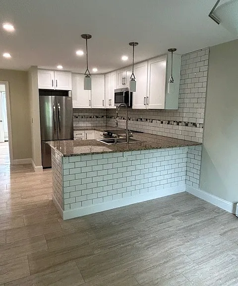 1169 Essex Rd #2 — Photo 4