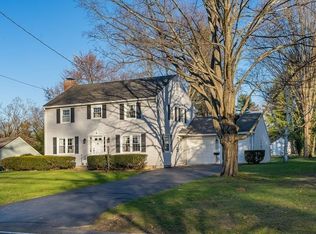 43 Burbank Rd, Longmeadow, MA 01106