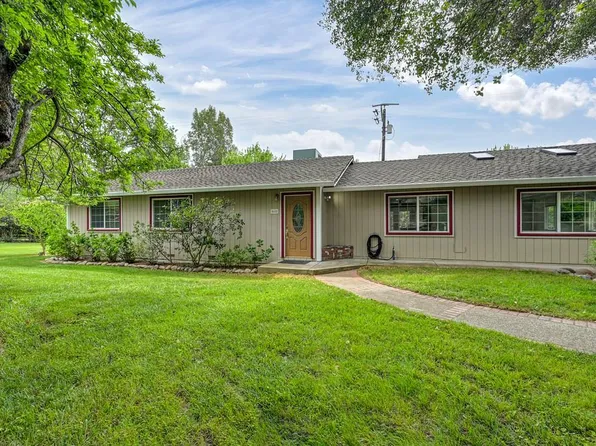 5682 Virginiatown Rd, Newcastle, CA 95658