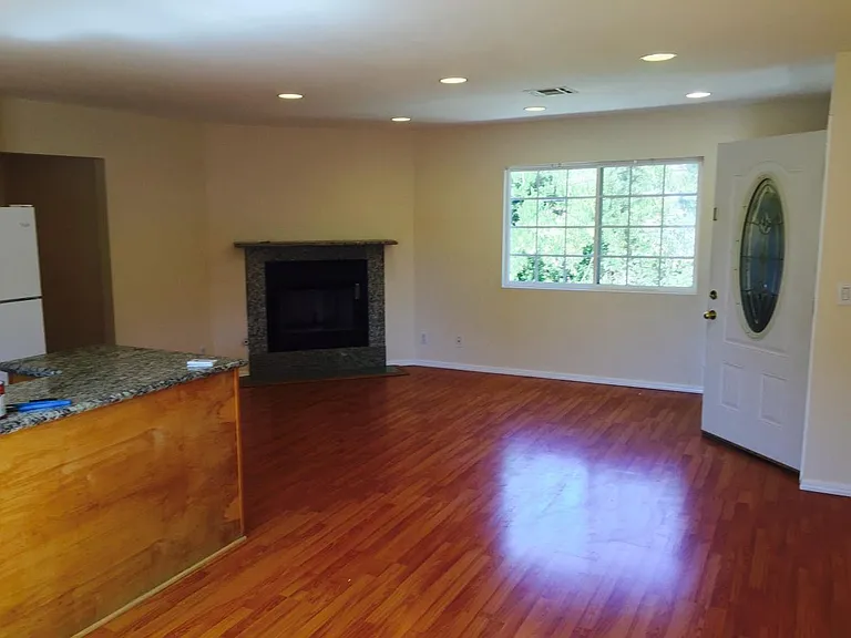 4780 Topanga Canyon Blvd #2 — Photo 2