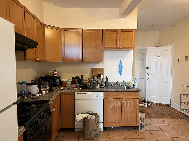 48 Cummings Rd #3 — Photo 15