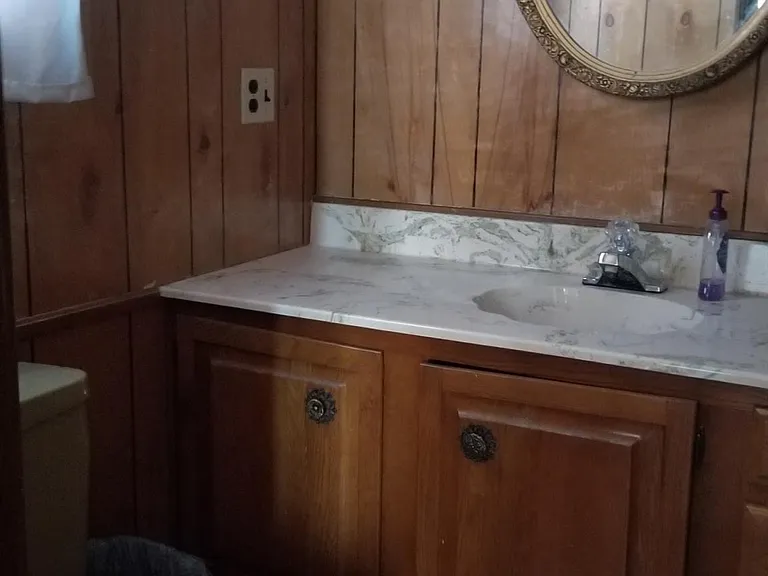 96 E Kipling Dr — Photo 10
