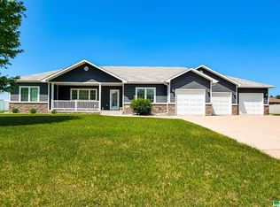139 Rottunda Way, South Sioux City, NE 68776