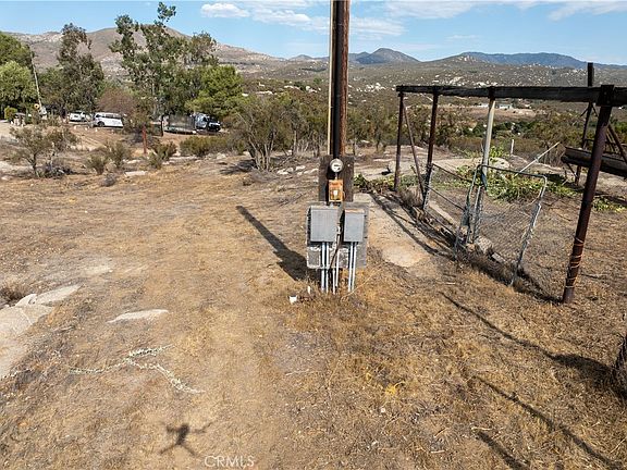 5th image of 44451 Oak Glen Rd