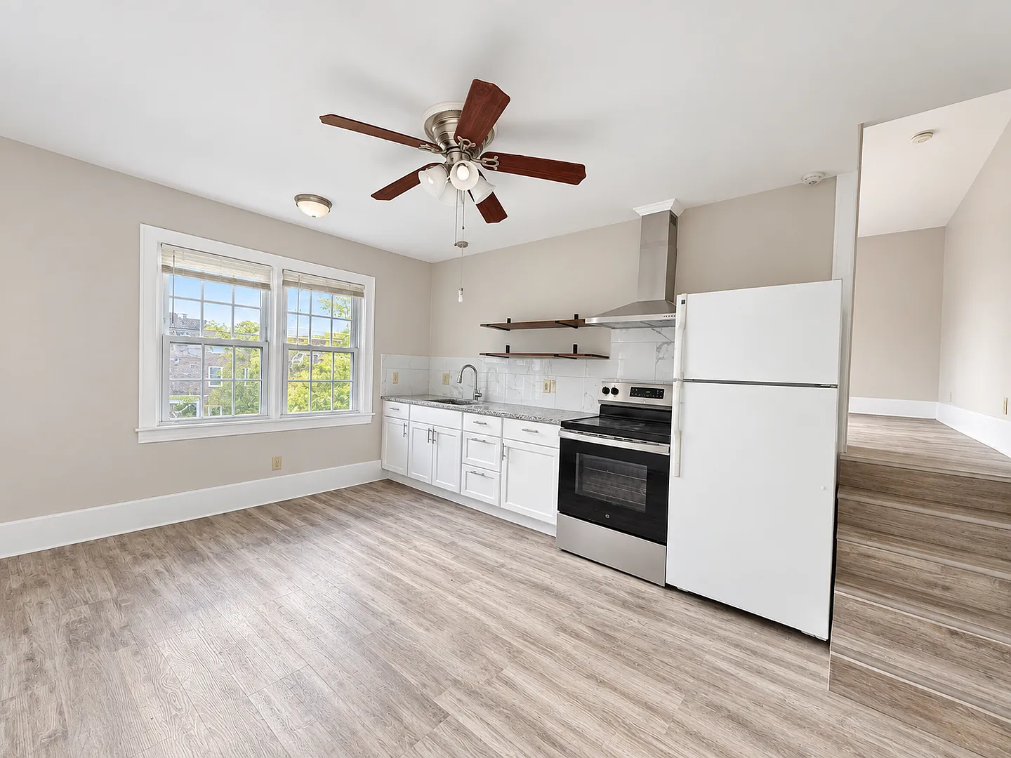 388 East Merrimack Street — Photo 4