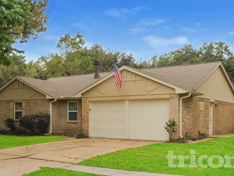 22215 Oakhill Gate Dr