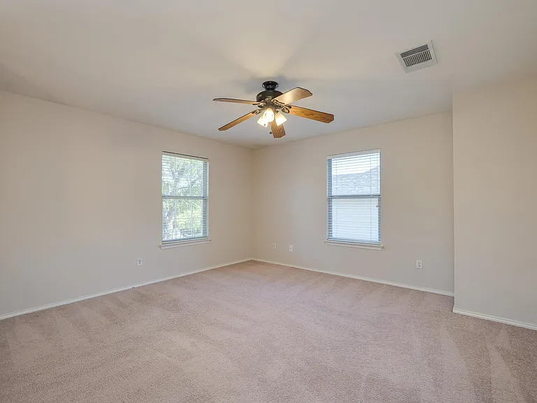 5709 Pecanwood Ln — Photo 27