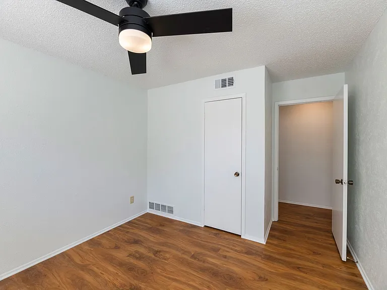 5603 Fireside Dr — Photo 12
