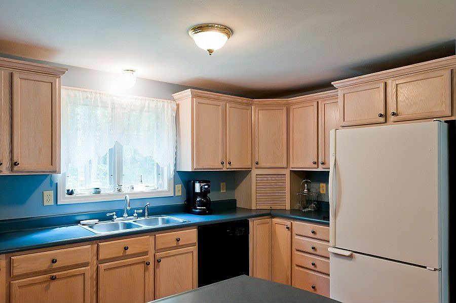 387 Mile Slip Rd, Milford, NH 03055 Zillow