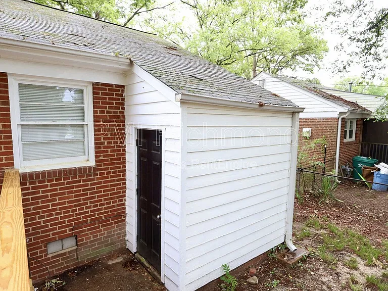3006 Manor Dr — Photo 17