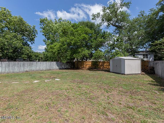 4th image of 12761 SERENADE Circle S