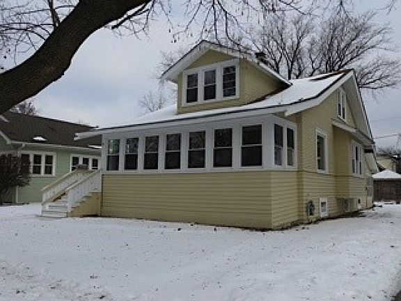 2nd image of 23 N Elmwood Ave