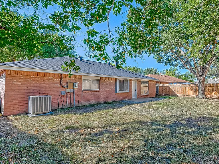 24130 Silversmith Ln — Photo 34