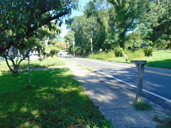 4th image of 1001 Moreland Dr SE