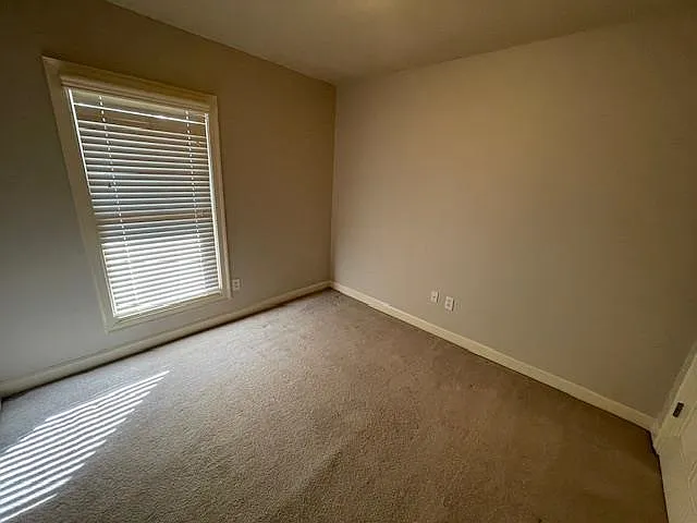 679 S Belvedere Blvd #C — Photo 6