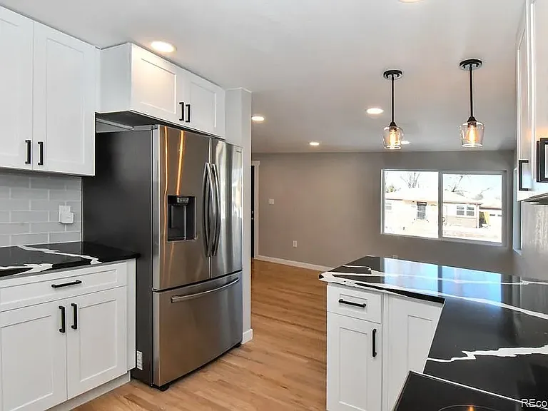 4698 E Montana Pl — Photo 6