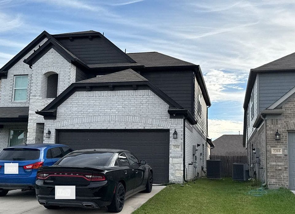 2nd image of 2261 Forest Chestnut Dr