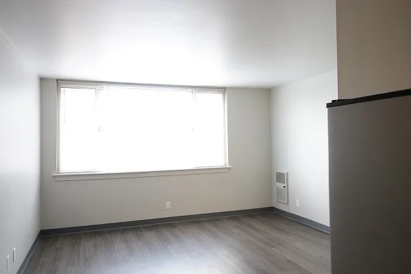 1671 N. Prospect Ave. — Photo 39
