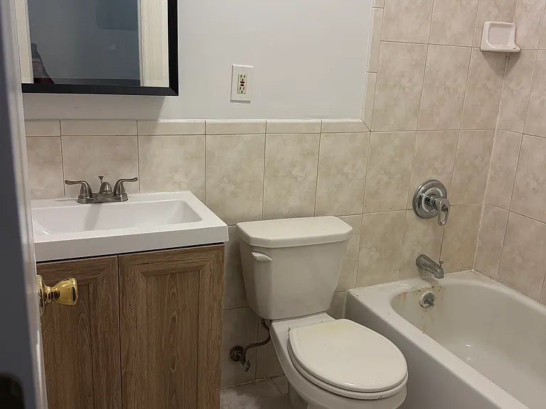 242 Prentiss Ave #2 — Photo 14