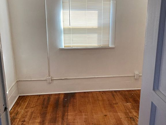 4th image of 373 E Orange Grove Blvd APT 6