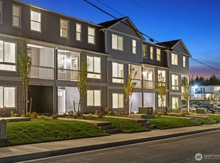 7027 Rainier Dr #C, Everett, WA 98203