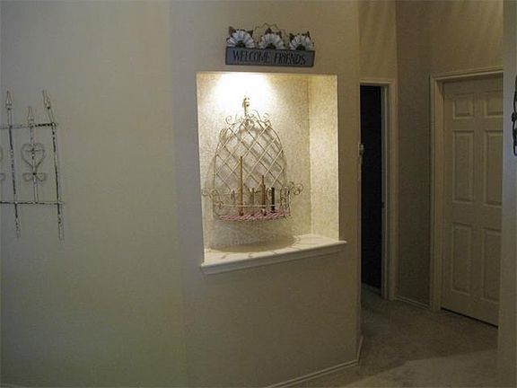 4th image of 3421 Campanella Dr