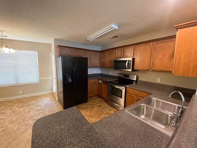 385 Dogwood Springs Dr — Photo 2