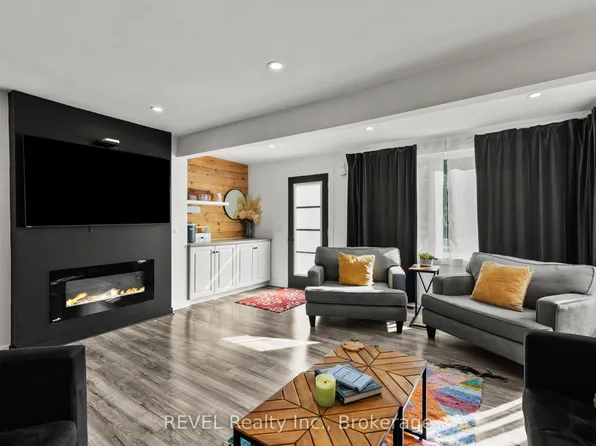 313 Ridgeway Rd, Fort Erie, ON L0S 1B0