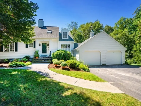 32 Bartletts Reach, Amesbury, MA 01913