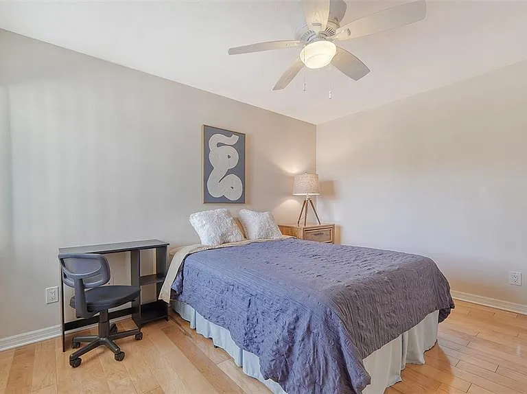 835 S Osprey Ave #201 — Photo 24