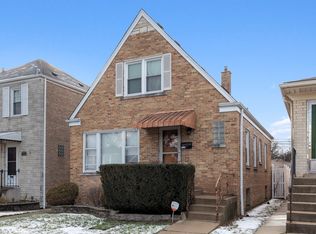 3710 N Pontiac Ave, Chicago, IL