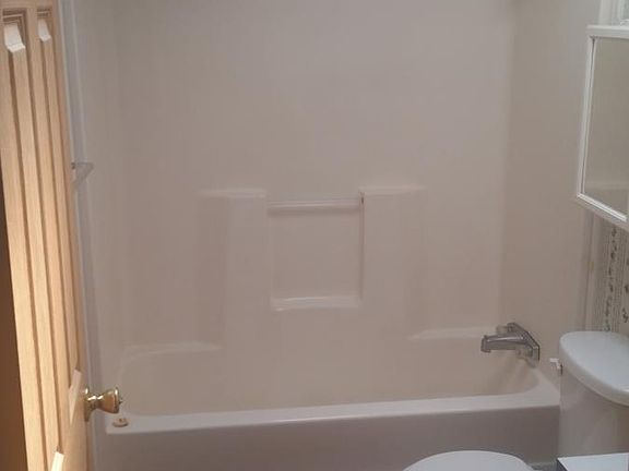 5th image of 1516 Crescentlane Dr