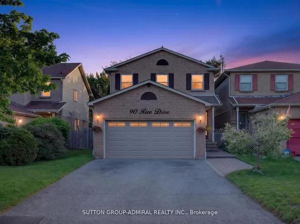 90 Rice Dr, Whitby, ON L1N 7Y3