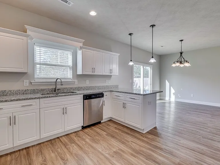 340 Fox Haven Dr — Photo 14