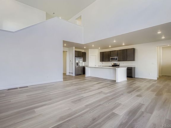 3rd image of 3157 Ironton Drive