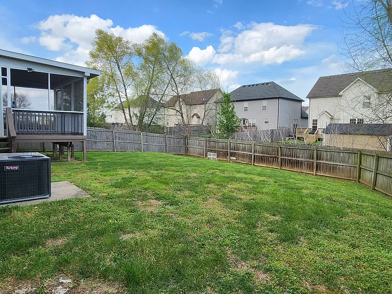 2969 Brewster Dr — Photo 24
