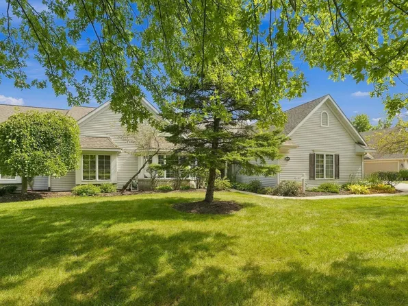 2517 Covington Pointe Trl, Fort Wayne, IN 46804