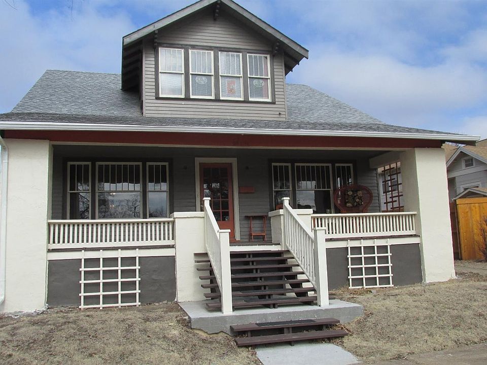 1st image of 311 NE 10th St
