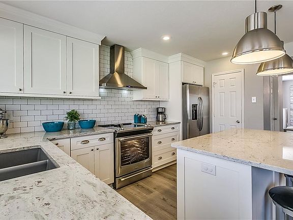 4th image of 5520 Secco Dr