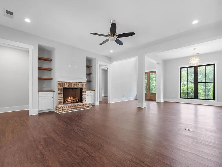 135 Harmony Bay Dr — Photo 8