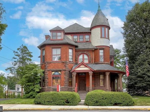 256 N Union St APT 11