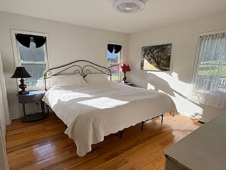 Main bedroom