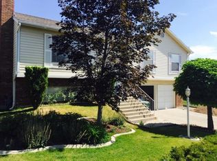 1266 E Hidden Valley Dr, Sandy, UT 84094