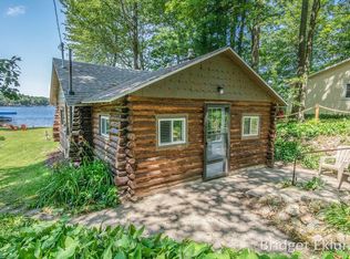 15729 Pretty Lake Dr, Mecosta, MI