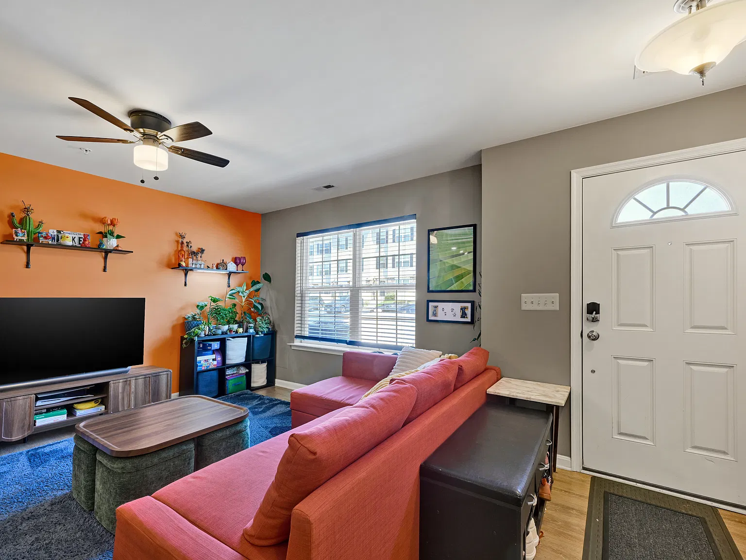 3 bed, 1680 sqft, $2,575 — Photo 2