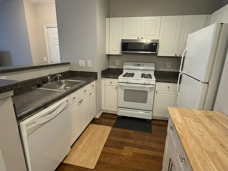 11351 Aristotle Dr #304 — Photo 10