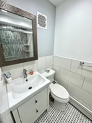 Rented by LRGNY Group, Inc.