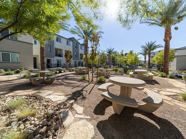 2849 Desert Mosaic Ln #5 — Photo 29