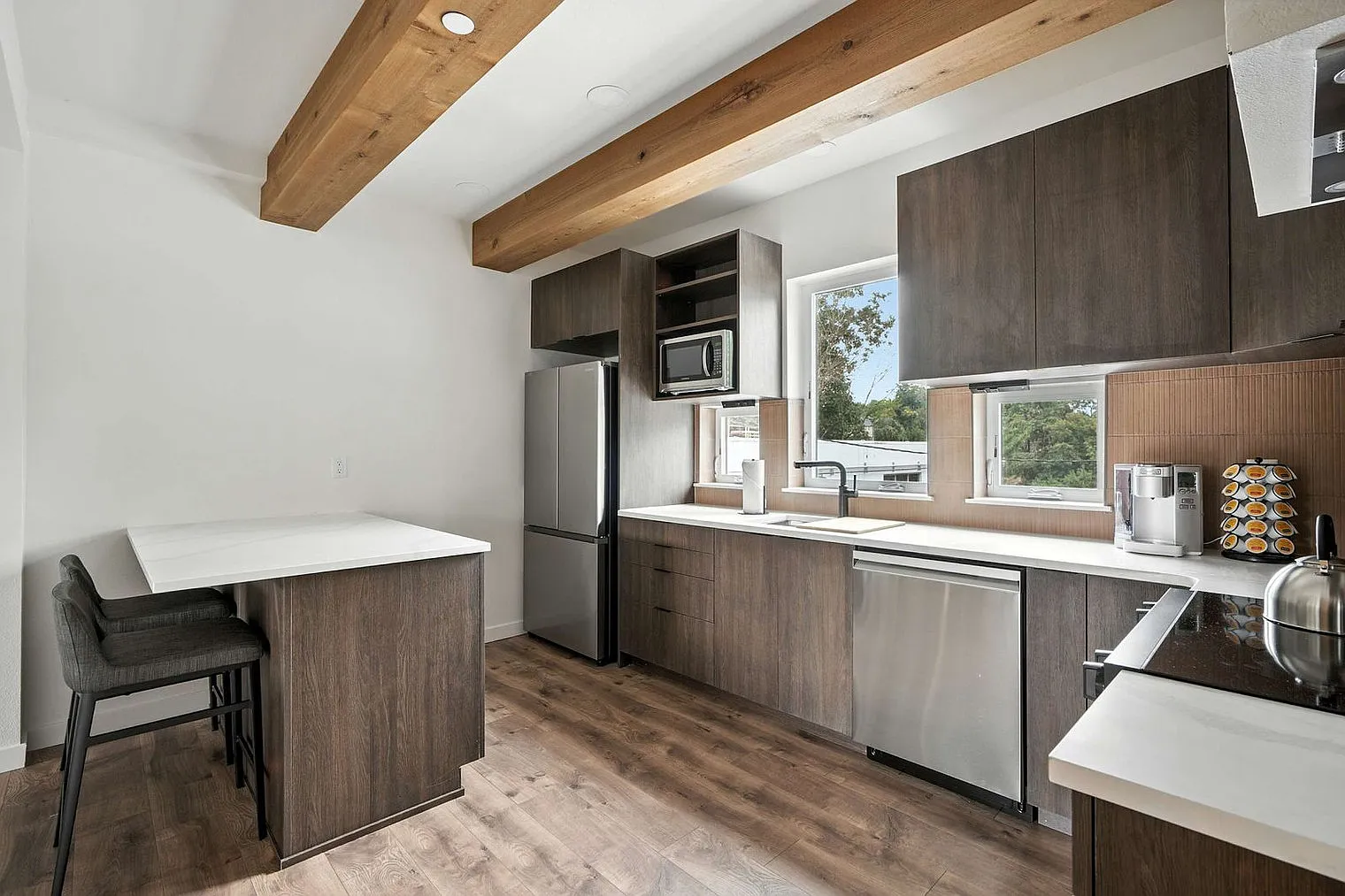 5 bed, 2.0 bath, 1496 sqft, $16,506 — Photo 4