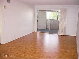 2nd image of 540 N May St #1091